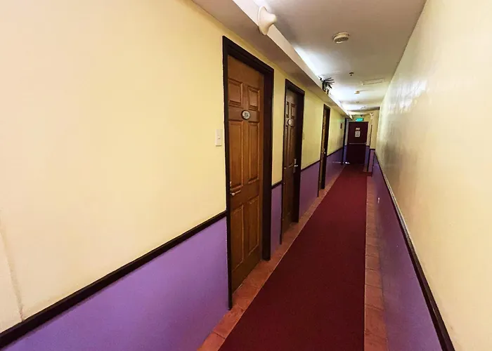 Comfy Mabini Hotel Manilla