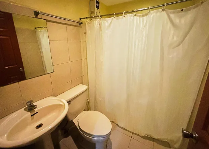 Comfy Mabini Manilla